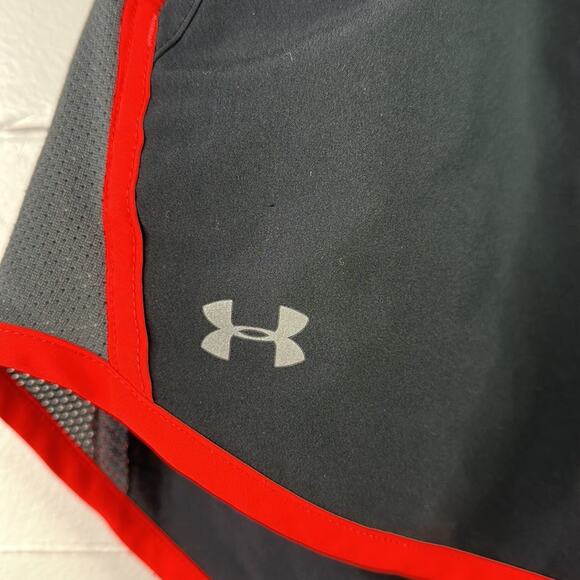 UNDER ARMOUR‎ Black Gray Coral Running Workout Gym Bike Shorts Size Small - Picture 6 of 9